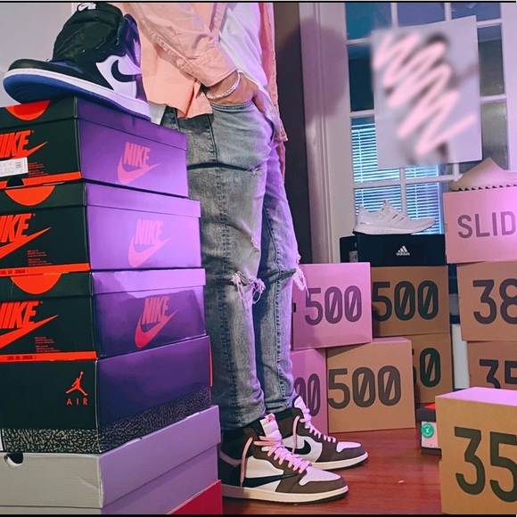 sneakerheadceo
